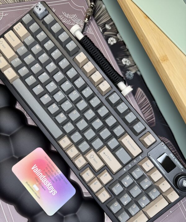 Black on Black Base and Gold Mechanical Keyboard Artisan Keycaps Custom - Image 5