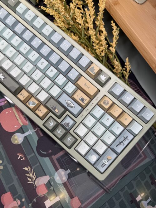 Sale! Green Base Wireless Keyboard with Artisan Keycaps - Image 8