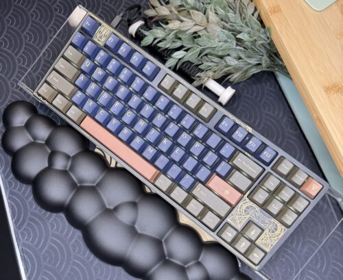 Classic Black/Blue Engraved Keyboard with Artisan Classic Keys - Image 3