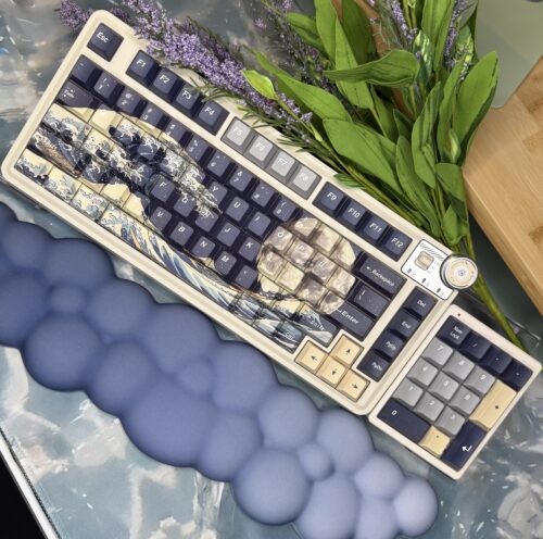 Beautiful Blue Wave Artisan Keyboard - MK75