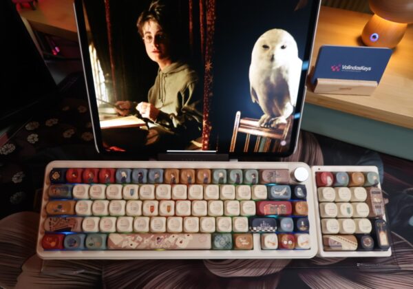 The Owl's Letter Theme Ltd Edition Keycaps! YunziiB68 Mechanical Keyboard Wireless