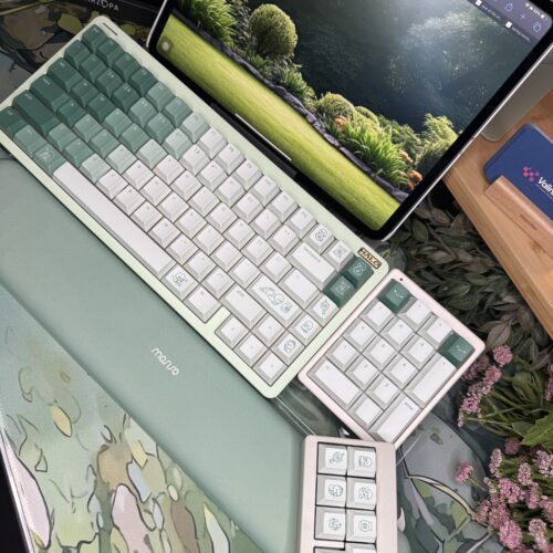 Custom Modified - Lt Green Theme Ombre Artisan Keycaps Halo Keyboard - Image 7