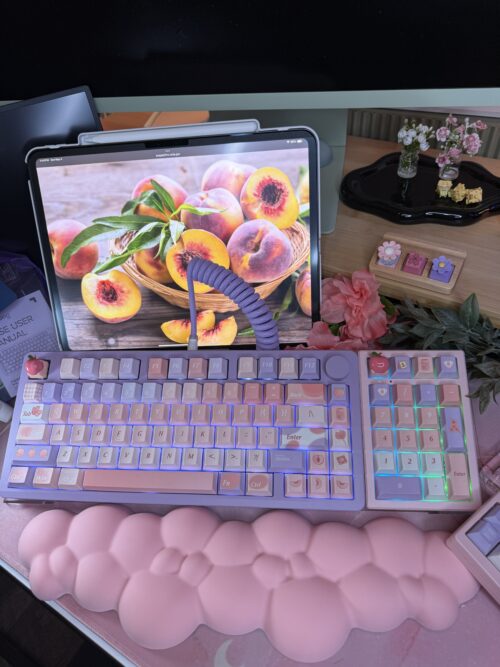 Purple Lavender and Peach Aluminum Base Custom Artisan Apricot Keycaps - Image 5