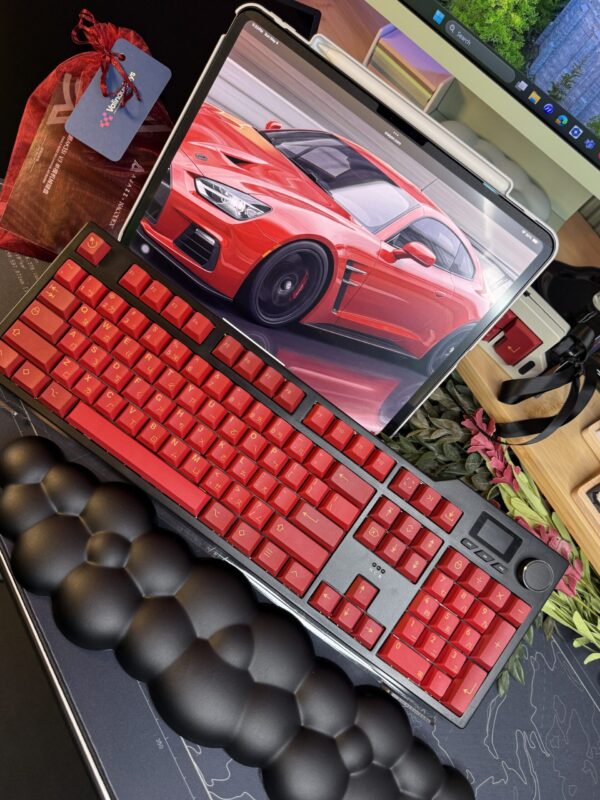 Red and Black Base Custom Mechanical Keyboard Artisan Caps