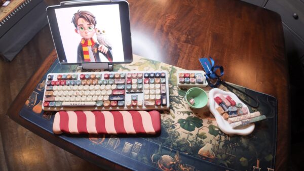 Full Kit Modified Cream Base Owl Theme(TM) Keyboard Artisan Desk Set - Image 16