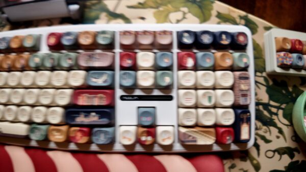 Full Kit Modified Cream Base Owl Theme(TM) Keyboard Artisan Desk Set - Image 22