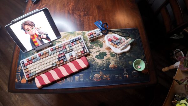 Full Kit Modified Cream Base Owl Theme(TM) Keyboard Artisan Desk Set - Image 24
