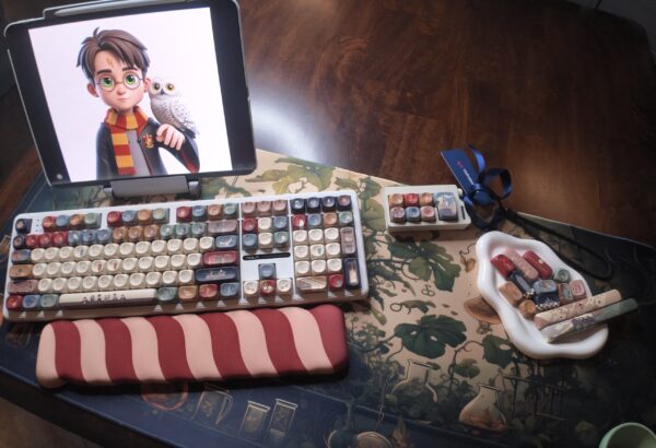 Full Kit Modified Cream Base Owl Theme(TM) Keyboard Artisan Desk Set - Image 20