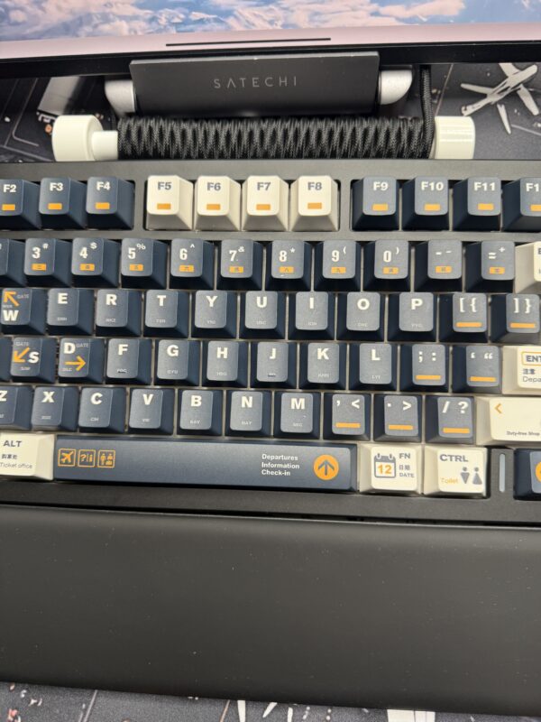 Custom Aviation Edition Mechanical Keyboard Kit | ValindasKeys Hand Built & Themed - Image 10