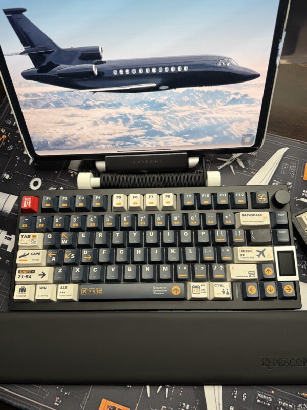 Custom Aviation Edition Mechanical Keyboard Kit | ValindasKeys Hand Built & Themed - Image 3