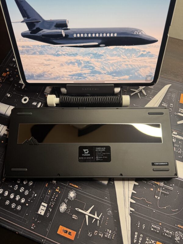 Custom Aviation Edition Mechanical Keyboard Kit | ValindasKeys Hand Built & Themed - Image 15