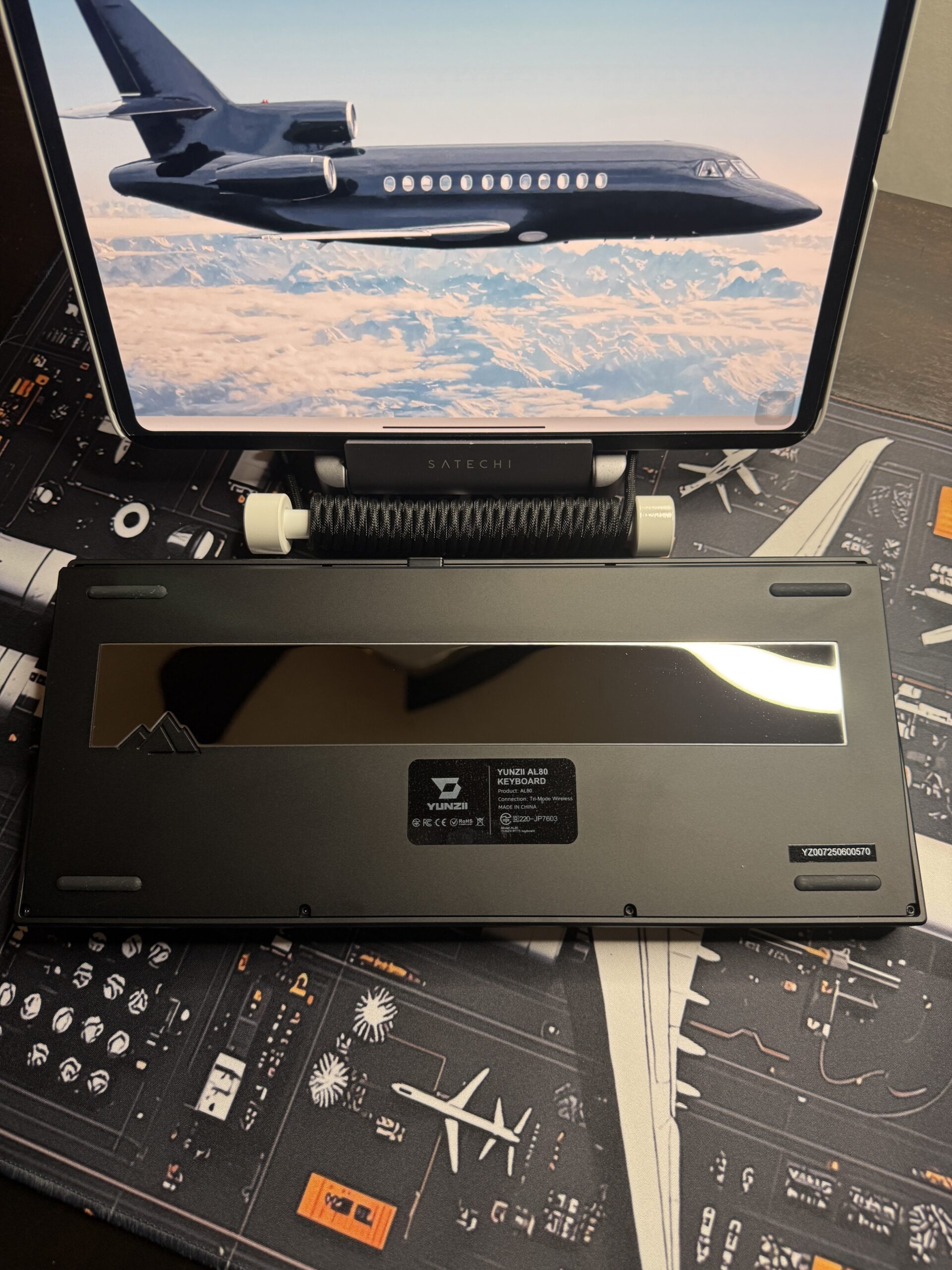 Custom Aviation Edition Mechanical Keyboard Kit | ValindasKeys Hand Built & Themed - Image 15