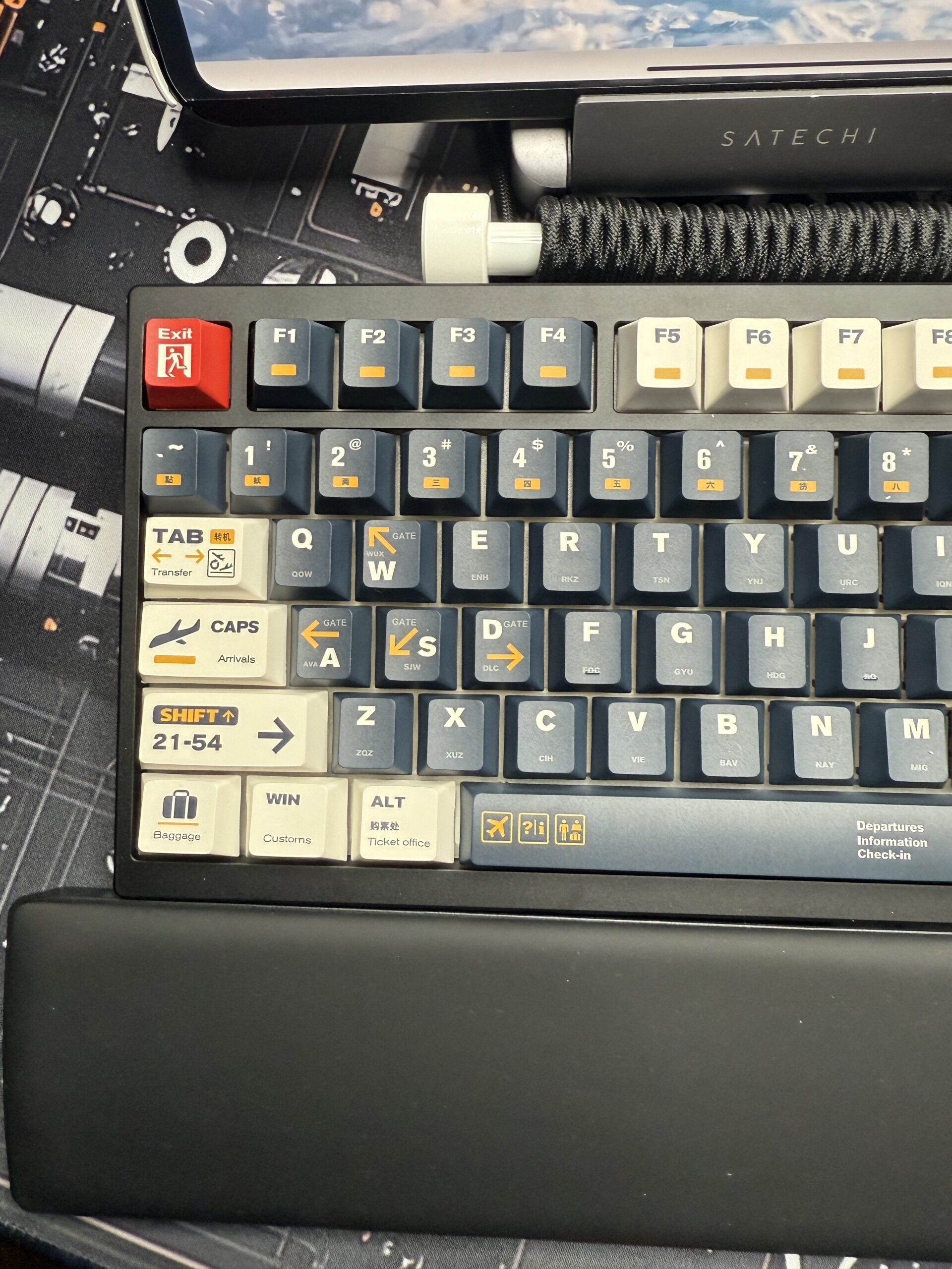 Custom Aviation Edition Mechanical Keyboard Kit | ValindasKeys Hand Built & Themed - Image 11