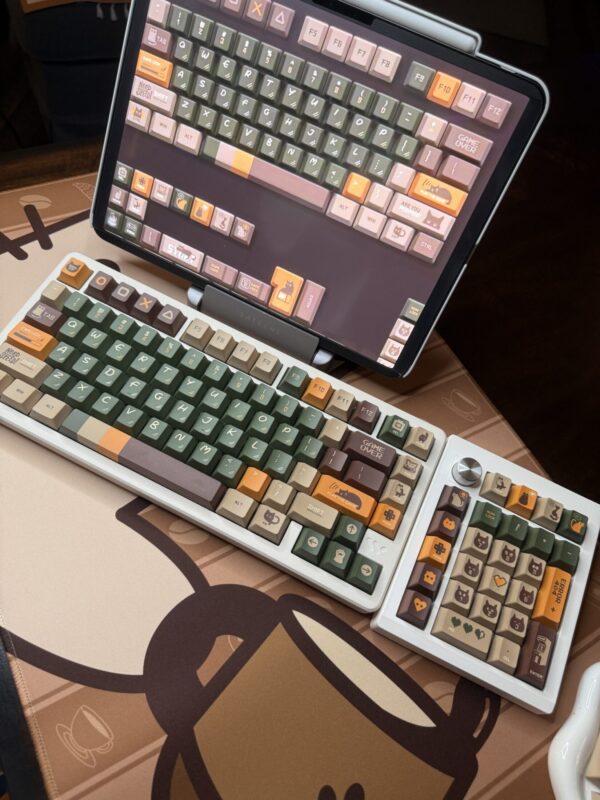 Full Kit: Beige Base Retro Green Custom 'Game Over' Artisan - 75% Cushion Feel Cute - Image 20