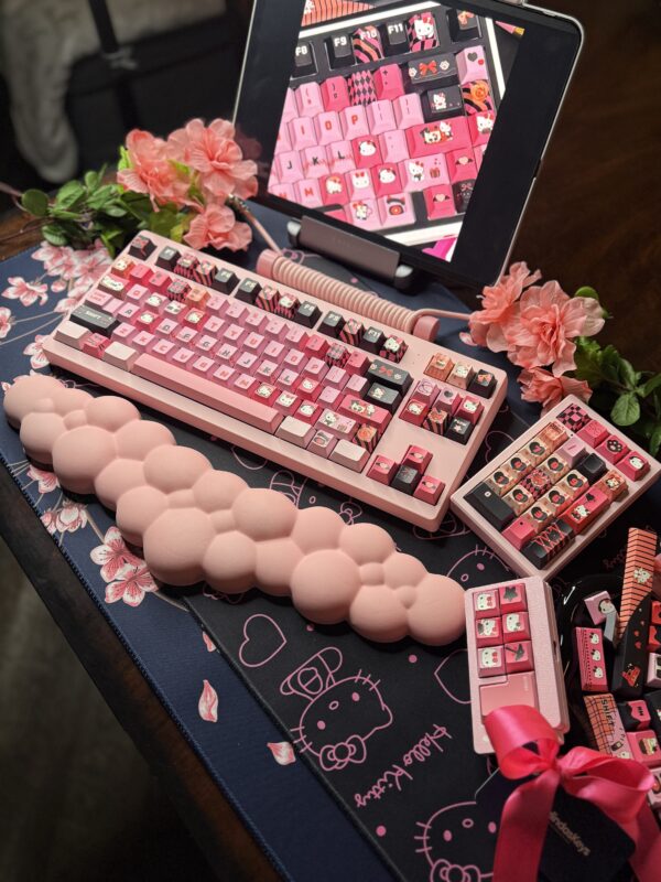 Pink Base Std Mechanical Keyboard - Artisan Keycaps Pink/Black 75%