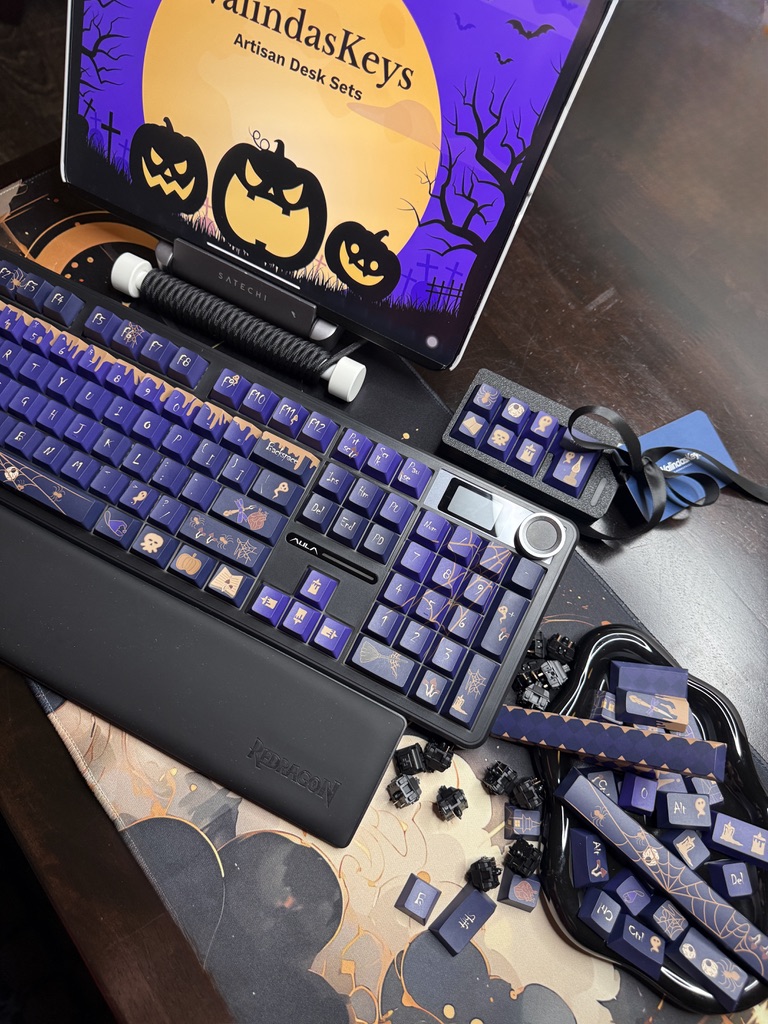 Spooky Season Halloween Desk Set by ValindasKeys - Image 6