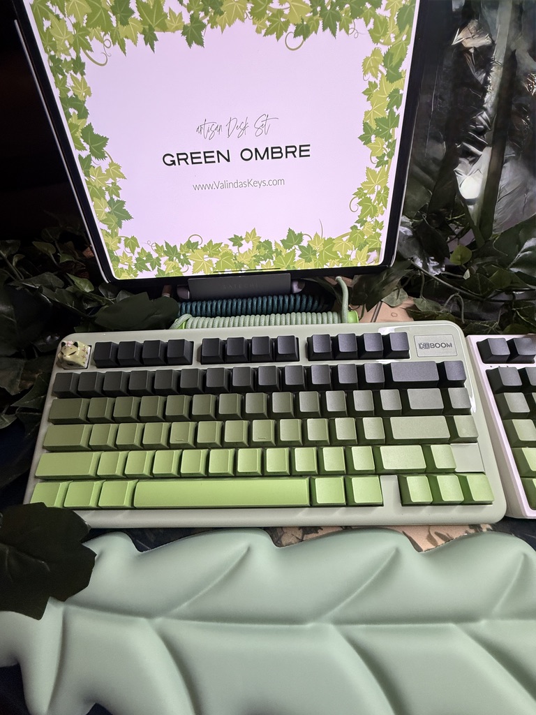 Light Green Ombre Modified Custom 81% Mechanical Keyboard by ValindasKeys - Image 3