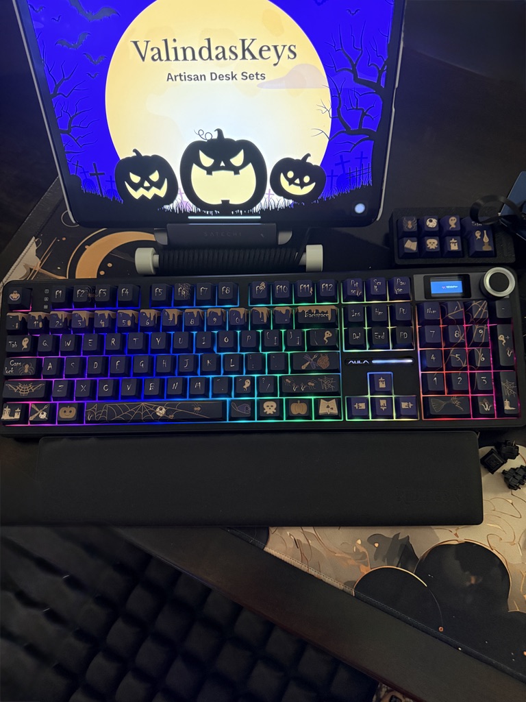 Spooky Season Halloween Desk Set by ValindasKeys - Image 13