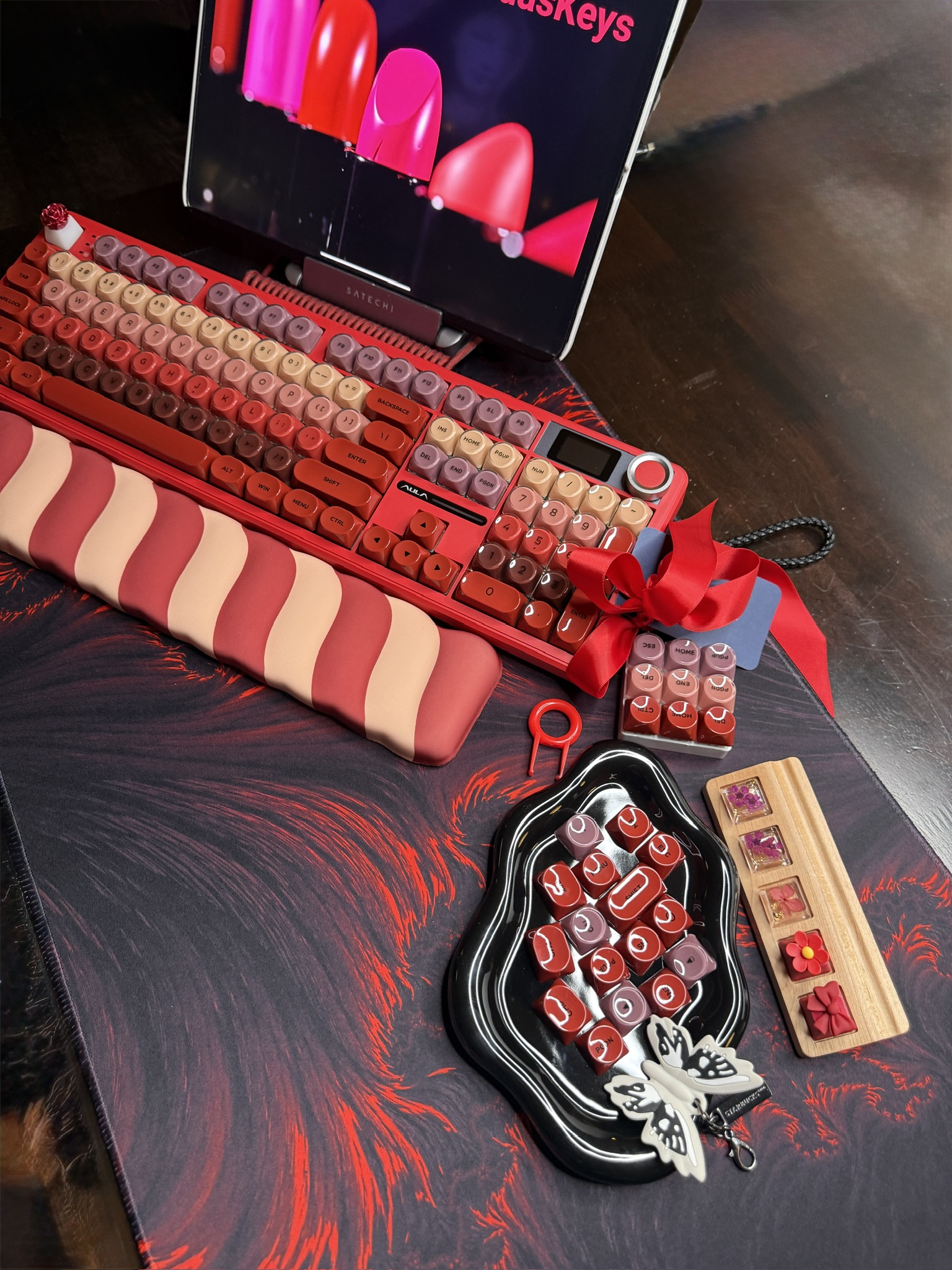Red Berry Themed Desk Set by ValindasKeys - Image 11
