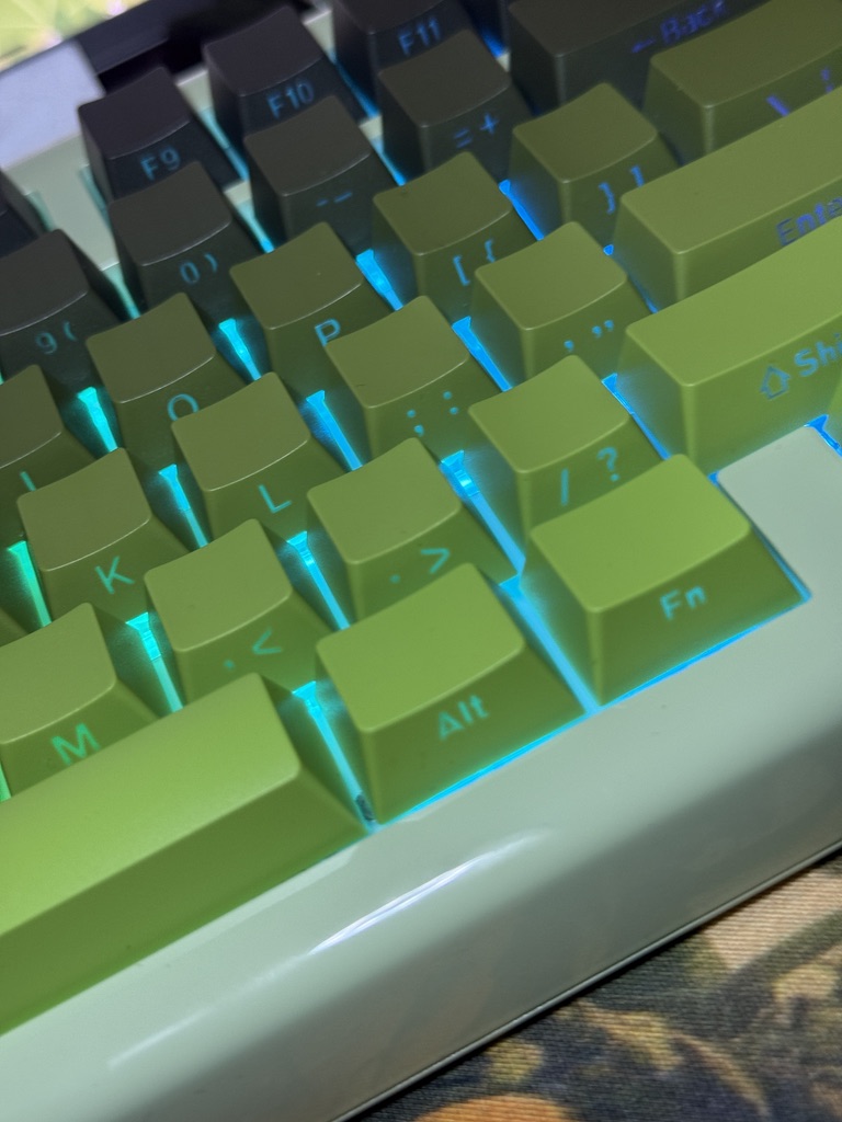 Light Green Ombre Modified Custom 81% Mechanical Keyboard by ValindasKeys - Image 29