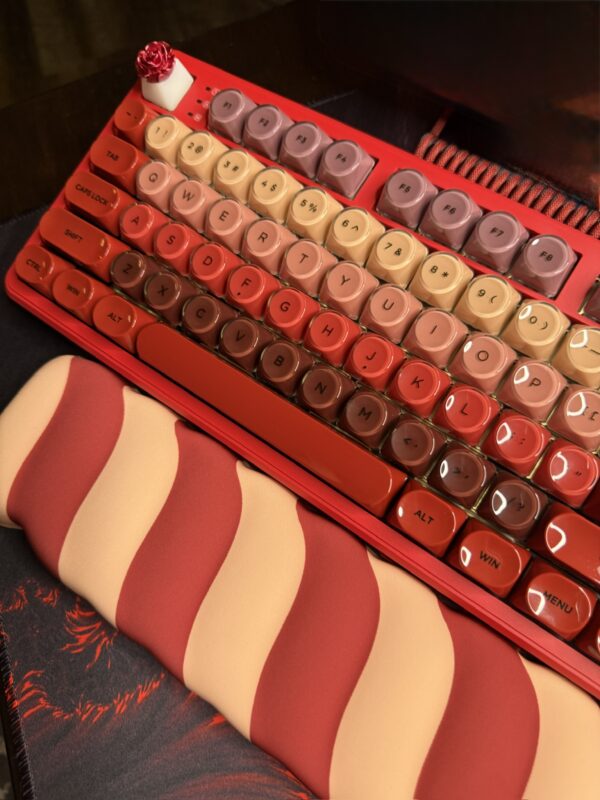 Red Berry Themed Desk Set by ValindasKeys - Image 6
