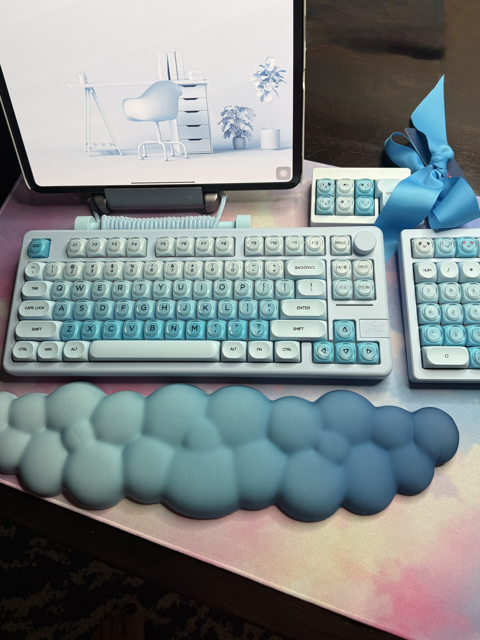 Dreamy Light Blue Perfection - Blue Base Mechanical Keyboard by ValindasKeys - Image 17