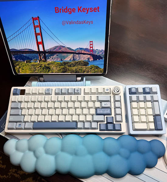 Blue Bridge Theme 75% Keyboard