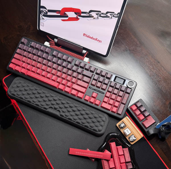Red Chained Wireless Full Set