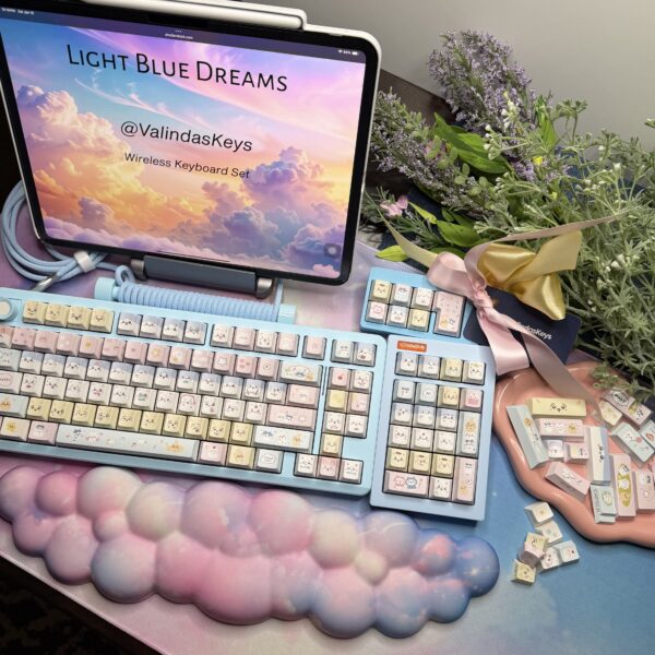 Light Blue Dreams Wireless Keyboard Full Set