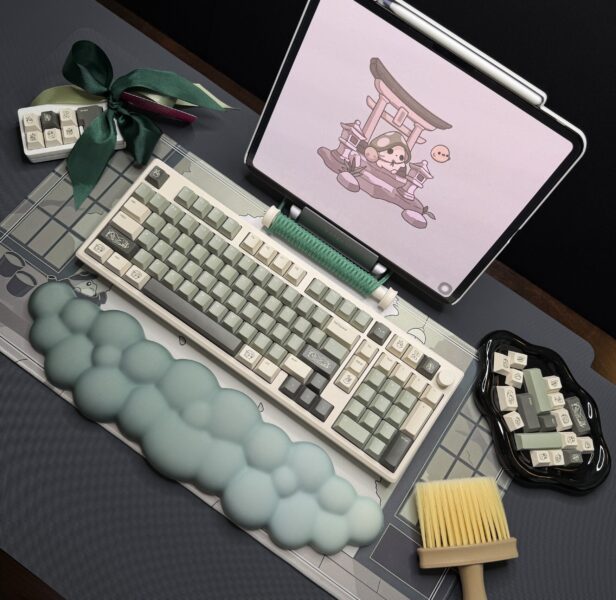 The Green Mori Theme Mechanical Keyboard Full Set - Image 12