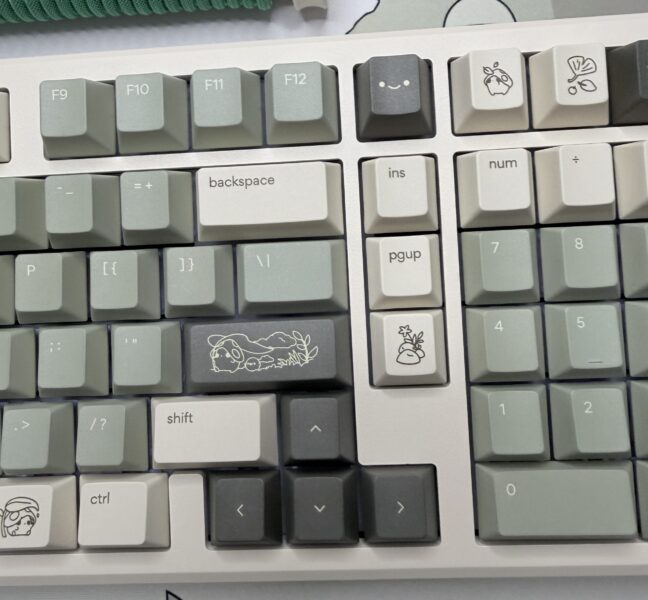 The Green Mori Theme Mechanical Keyboard Full Set - Image 23
