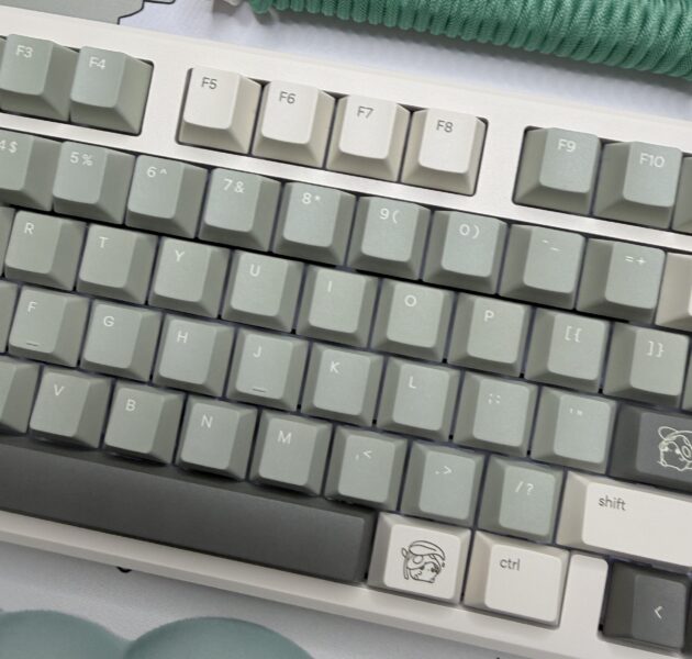 The Green Mori Theme Mechanical Keyboard Full Set - Image 10
