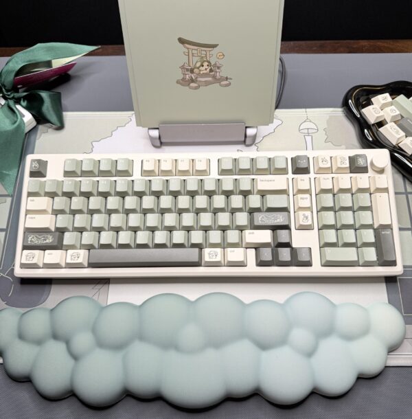 The Green Mori Theme Mechanical Keyboard Full Set - Image 3