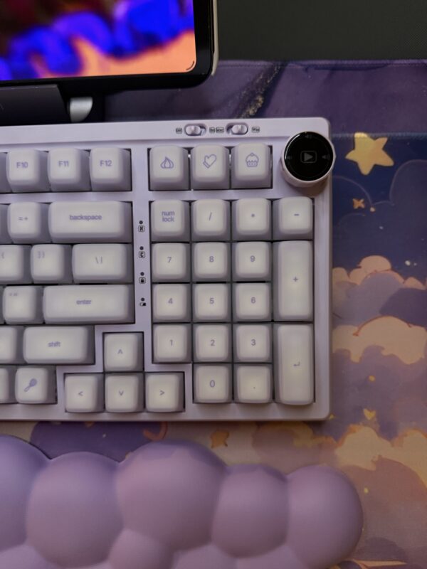 The Lavender Silicone Mechanical Keyboard Full Set - Image 3