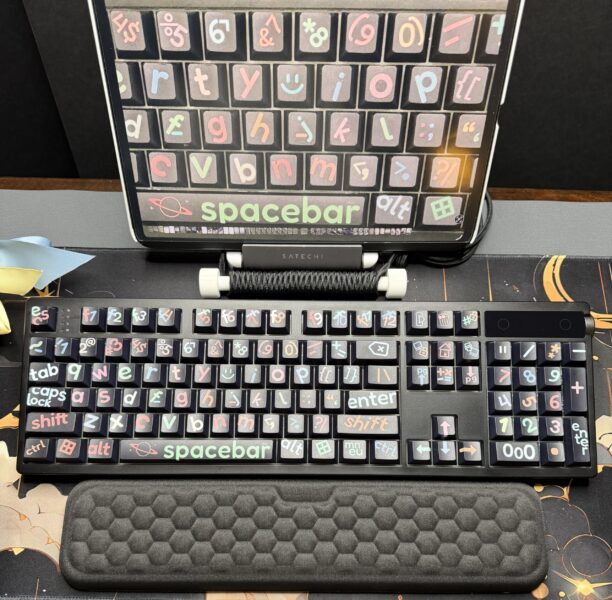 The Big Legend Theme Mechanical Keyboard Full Set - Image 20