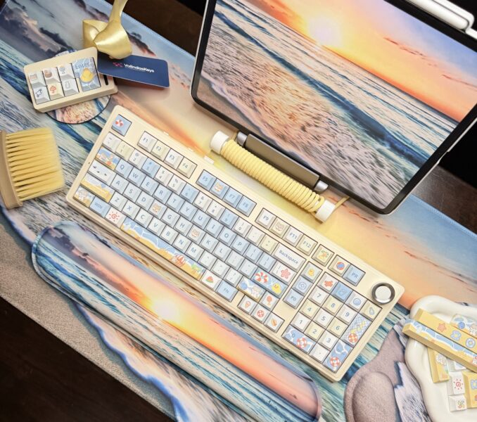 The Day at the Beach Theme Mechanical Keyboard Full Set