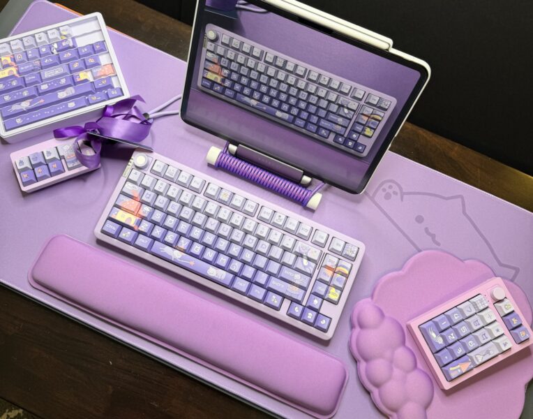 The Purrfect Purple Cat Theme Mechanical Keyboard Full Set